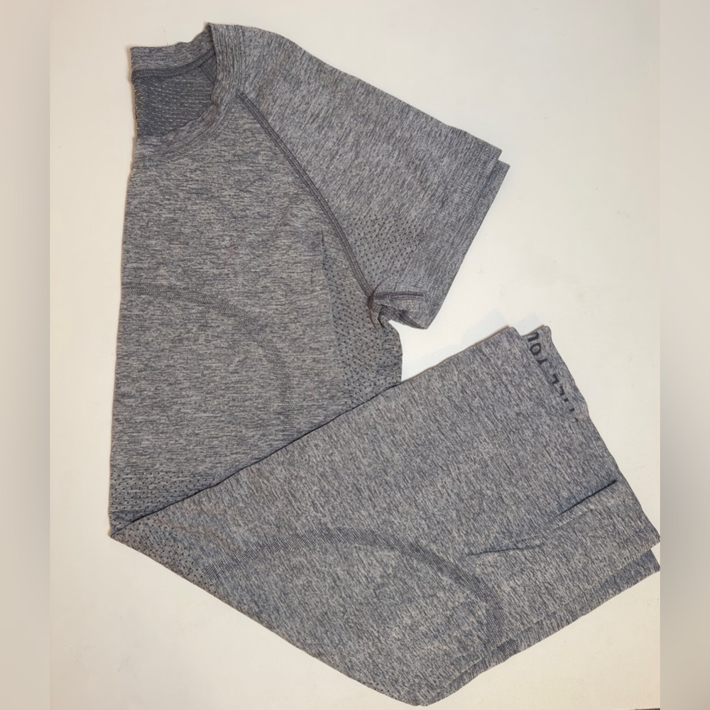 lululemon Swiftly Tech Short-Sleeve Shirt 2.0 (Hip Length)